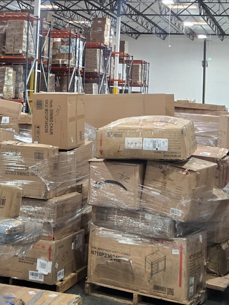 Inventario de muebles preparado para exportación